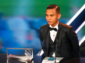 Subri, Premio Psukas 2016 Subri, Premio Psukas 2016