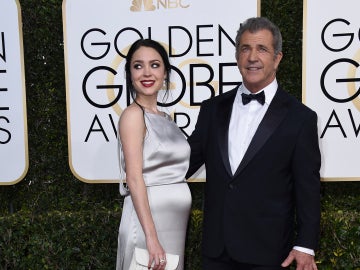 Rosalind Ross y Mel Gibson Rosalind Ross y Mel Gibson