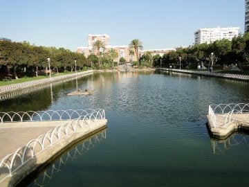 Lago del parque del Oeste de Málaga