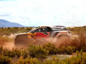 Sebastien Loeb durante una etapa del Rally Dakar Sebastien Loeb durante una etapa del Rally Dakar