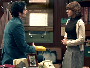 Martín le pide a Nuria que confiese sus sentimientos Martín le pide a Nuria que confiese sus sentimientos