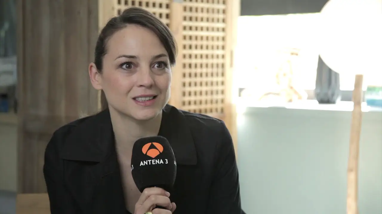 Leonor Watling: "El trasplante quiebra todo su sistema de creencias"