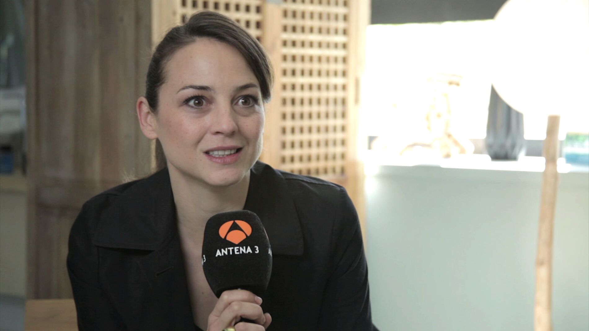 Leonor Watling: "El trasplante quiebra todo su sistema de creencias"