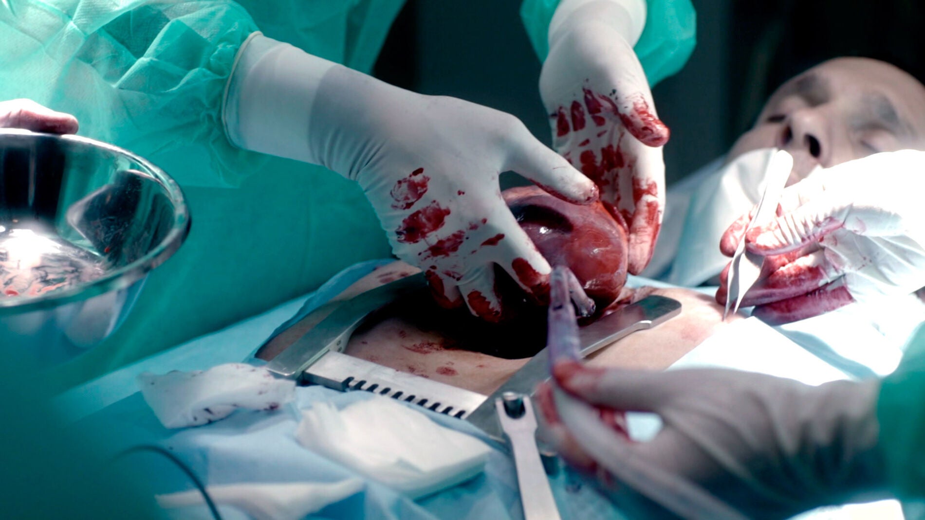 Las ‘Pulsaciones’ de Rodrigo renacen en el cuerpo de Álex