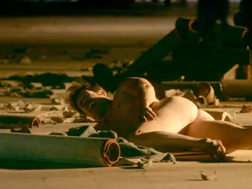 Una víctima muere en manos de un desconocido tras una persecución Una víctima muere en manos de un desconocido tras una persecución