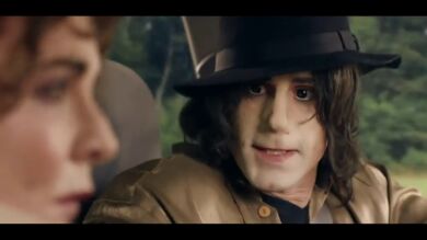 ¿Quién se esconde tras Michael Jackson en la comedia 'Urban Myths'?
