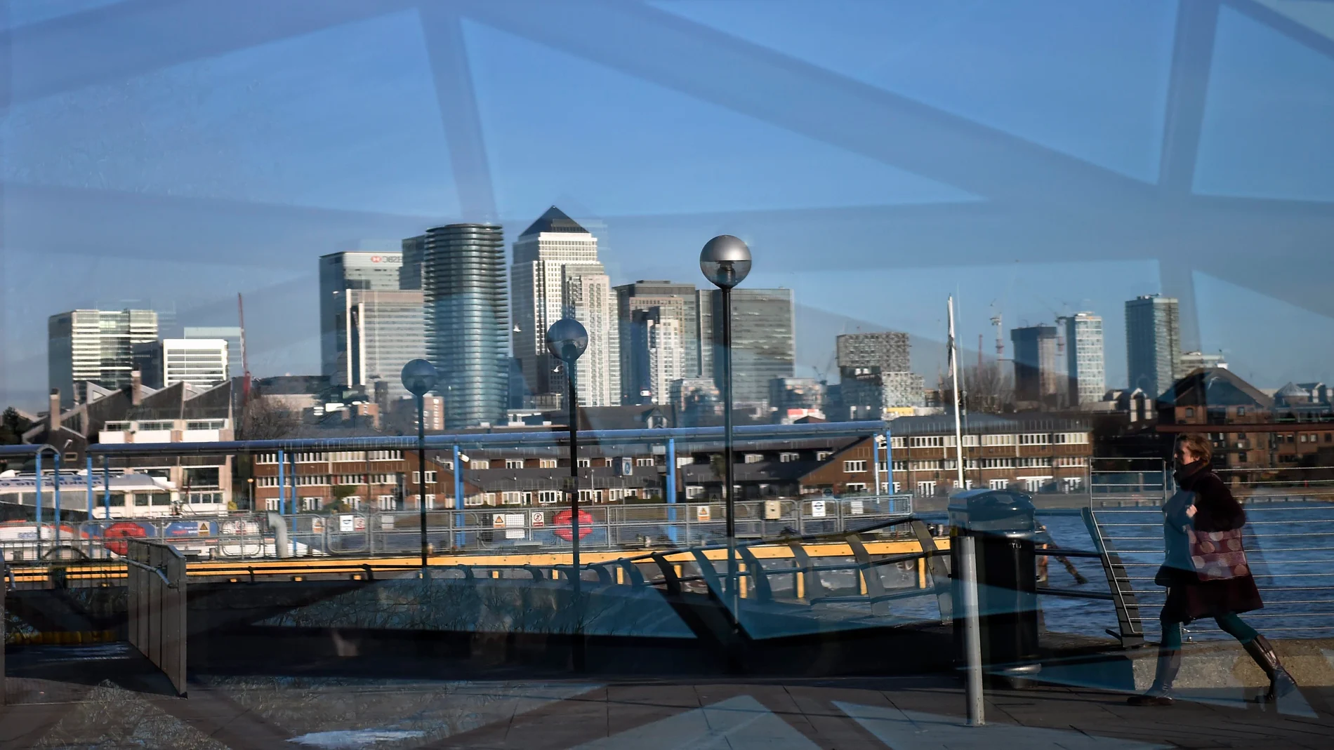 Londres podría cobrar a las empresas por reclutar comunitarios tras el brexit Londres podría cobrar a las empresas por reclutar comunitarios tras el brexit