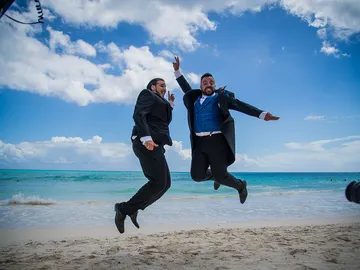 Jesús Carrillo y Jesús Macías se divierten en sus primeras fotos juntos Jesús Carrillo y Jesús Macías se divierten en sus primeras fotos juntos