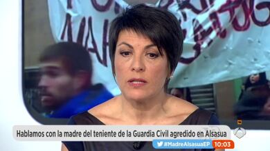 La madre de uno de los guardias civiles agredidos: 