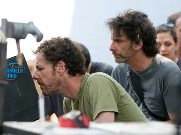 Los hermanos Coen en un rodaje Los hermanos Coen en un rodaje