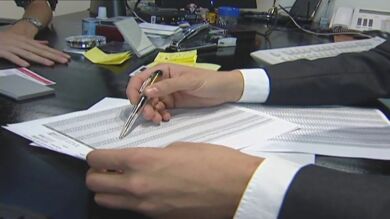 La OCU y FACUA alertan de que algunos bancos están realizando ofertas 
