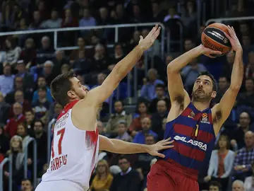 Juan Carlos Navarro ante el Olympiacos Juan Carlos Navarro ante el Olympiacos