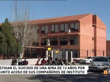 Frame 66.061666 de: La Policía investiga el suicidio de una niña de 13 años en Murcia, presunta víctima de acoso escolar