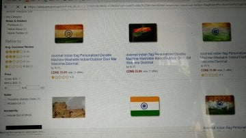 Venta de un felpudo con la bandera de la India