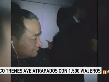 Frame 25.393333 de: Unos 1.500 pasajeros atrapados en varios trenes detendios en Albacete por las intensas nevadas Frame 25.393333 de: Unos 1.500 pasajeros atrapados en varios trenes detendios en Albacete por las intensas nevadas