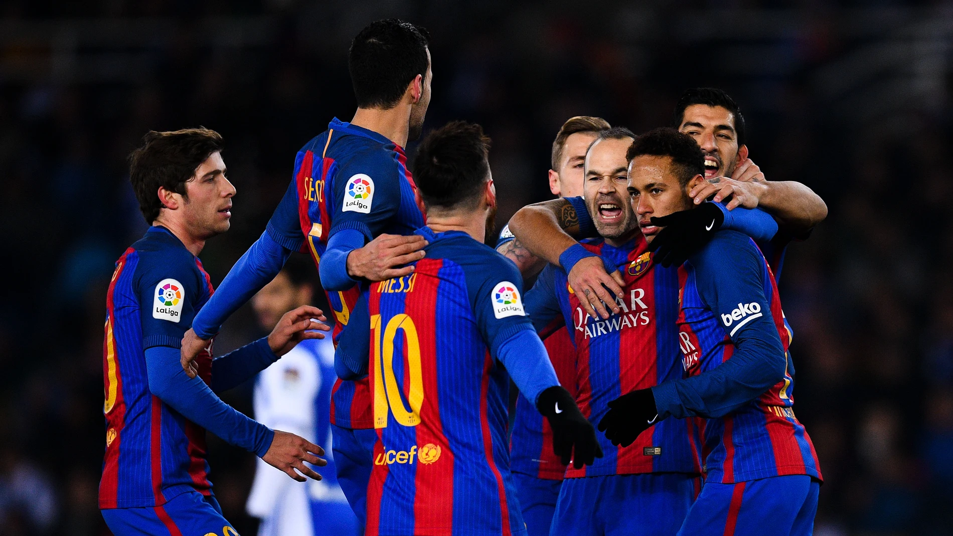 Los jugadores del Barcelona celebran un gol Los jugadores del Barcelona celebran un gol