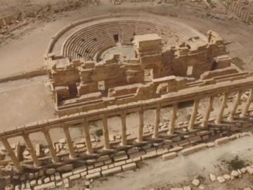 Imagen aérea del teatro romano de Palmira