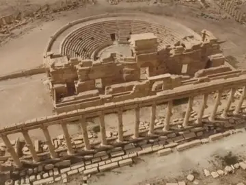 Imagen aérea del teatro romano de Palmira Imagen aérea del teatro romano de Palmira