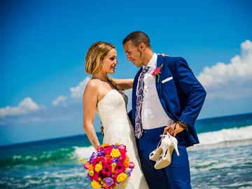 Mónica y Jordi, recién casados Mónica y Jordi, recién casados