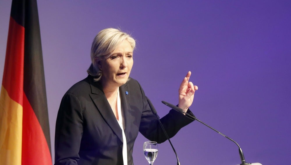 Marine Le Pen, en una cumbre eurófoba en Alemania