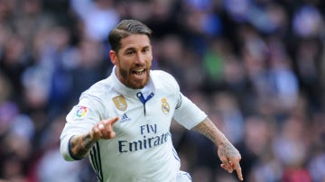 Ramos celebra un gol