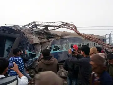Accidente de tren en la India Accidente de tren en la India