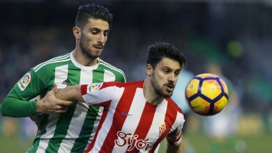 Betis y Sporting firman un empate a cero que no le vale a ninguno