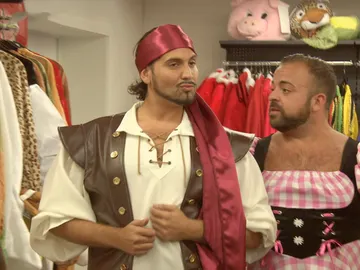 Una pareja perfecta preparada para las chirigotas Una pareja perfecta preparada para las chirigotas