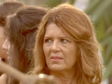 La familia de María no aprueba a Rafa: "Es un 'Action Man' sin estudios" La familia de María no aprueba a Rafa: "Es un 'Action Man' sin estudios"