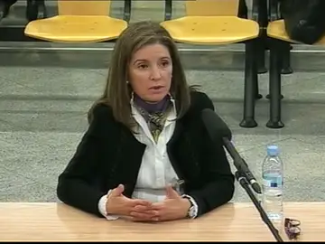 Frame 48.123465 de: La mujer de Bárcenas declara en el juicio de la trama Gürtel Frame 48.123465 de: La mujer de Bárcenas declara en el juicio de la trama Gürtel
