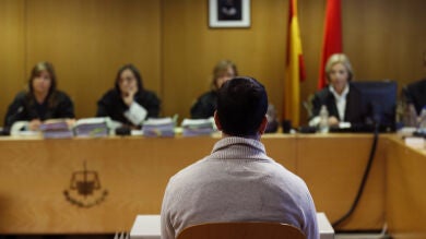 Un tribunal de Alicante absuelve a un hombre de la violación de un menor de 14 años porque pensaba que tenía más de 16