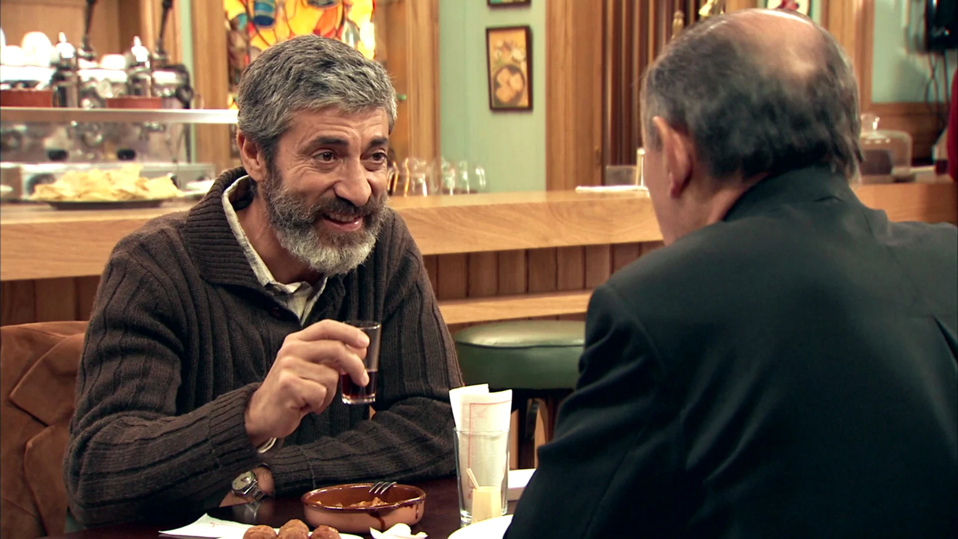 Esteban y padre Argimiro, un reencuentro entre amigos muy esperado