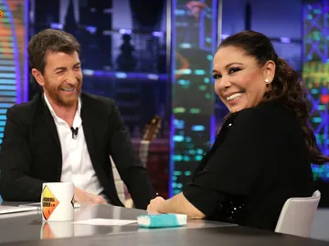 Isabel Pantoja, sobre sus nietos: "Les doy todo lo que me piden y más" Isabel Pantoja, sobre sus nietos: "Les doy todo lo que me piden y más"