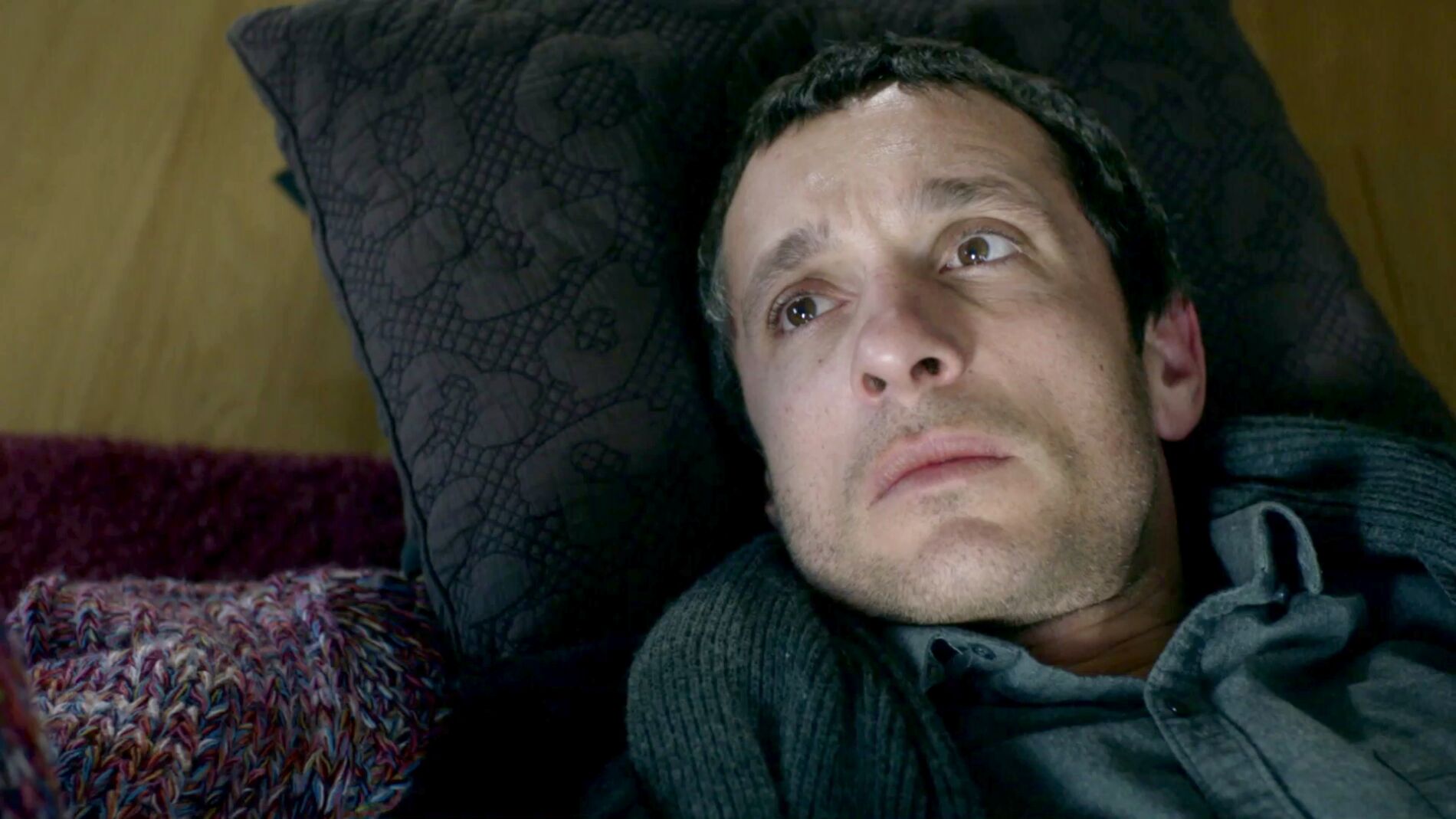 &Aacute;lex se desploma al entrar por primera vez en casa de Rodrigo