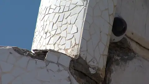 Frame 7.034654 de: El Auditorio de Santa Cruz de Tenerife es otra de las obras de Calatrava que se cae a trozos Frame 7.034654 de: El Auditorio de Santa Cruz de Tenerife es otra de las obras de Calatrava que se cae a trozos