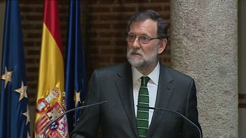 Frame 26.311876 de: Rajoy: "Fue una persona buena y decente y la hecho de menos"