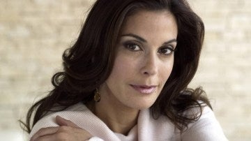 Teri Hatcher