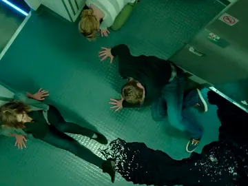 Nunca más querrás montarte en un avión después de ver esta escena de 'Rings' Nunca más querrás montarte en un avión después de ver esta escena de 'Rings'