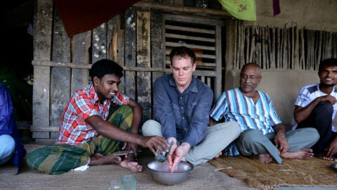 Michael C. Hall en un viaje solidario