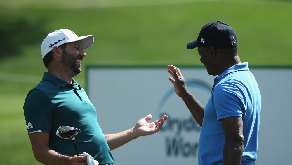 Sergio García bromea en un torneo en Dubai
