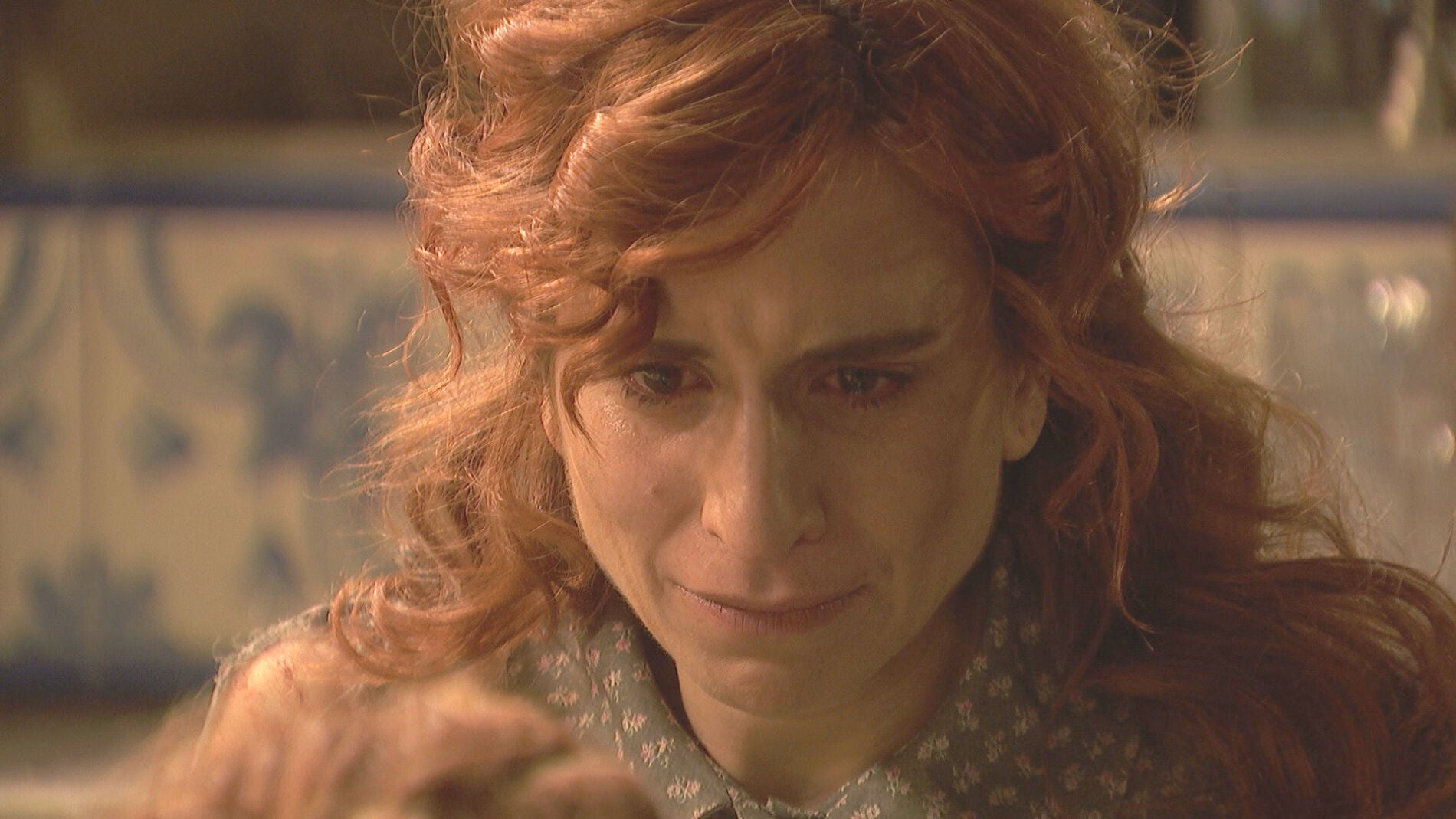 Alguien ha abusado de Caridad rompiendo su alma