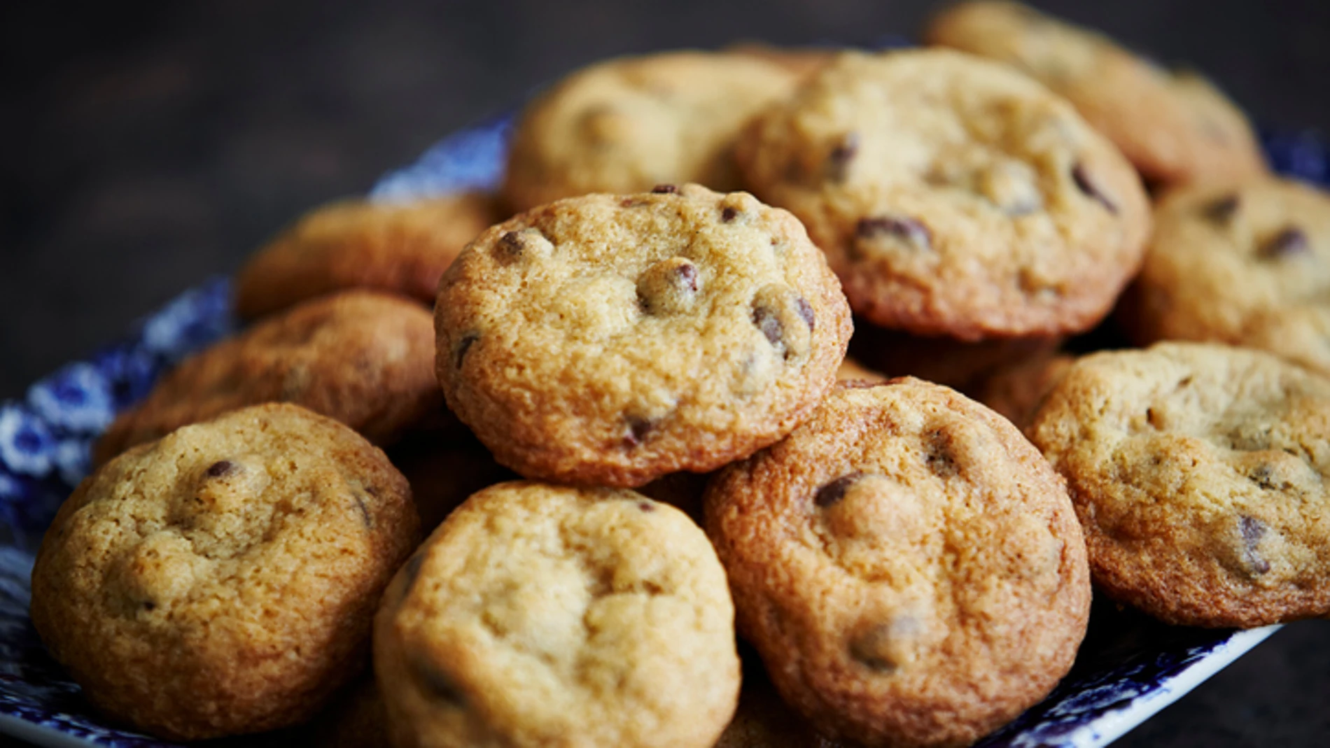 Un plato con galletas Un plato con galletas