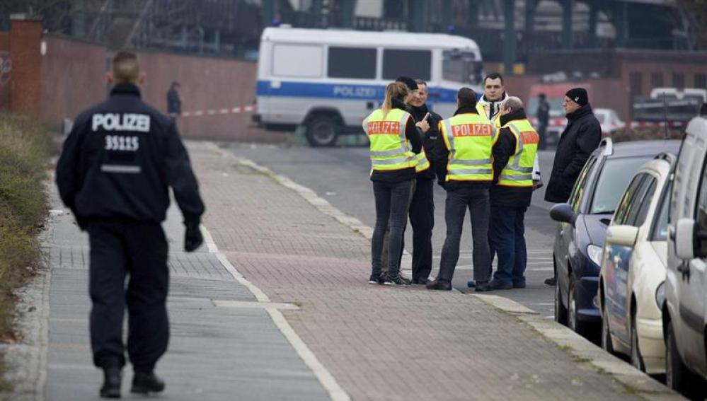 Agentes de la policía alemana
