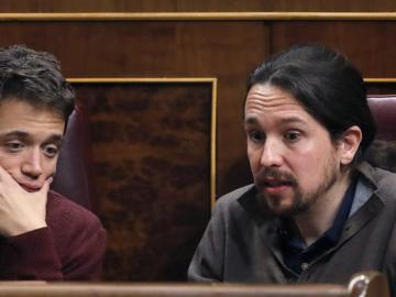 Pablo Iglesias e Iñigo Errejón en el Congreso