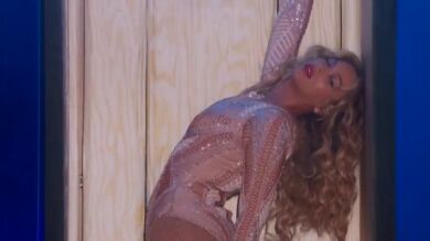Beyoncé anuncia que está embarazada de gemelos