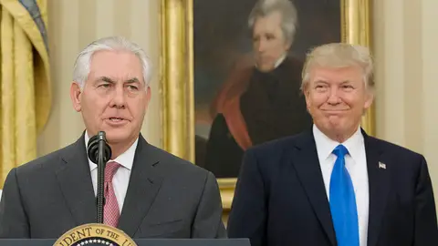 Rex Tillerson con Donald Trump Rex Tillerson con Donald Trump