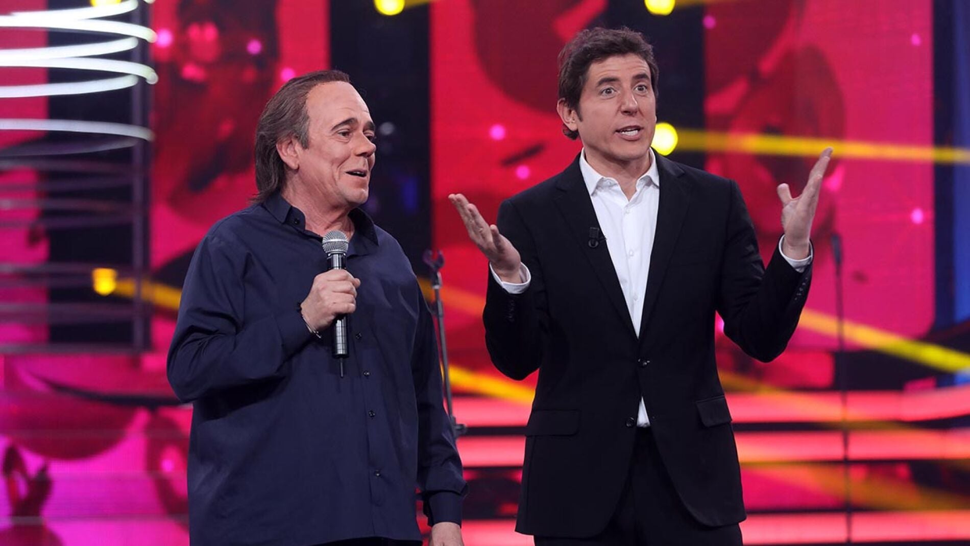 &Agrave;ngel Ll&agrave;cer a Juan: &ldquo;Una aut&eacute;ntica maravilla&rdquo;