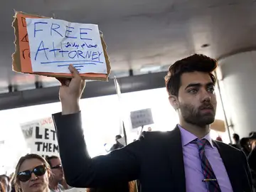 Protestas en un aeropuerto estadounidense | Archivo Protestas en un aeropuerto estadounidense | Archivo