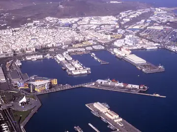 Puerto de la Luz y de Las Palmas Puerto de la Luz y de Las Palmas