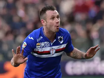 Cassano, en un partido con la Sampdoria Cassano, en un partido con la Sampdoria